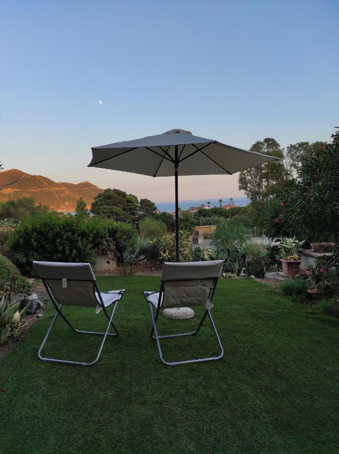 Villa Zita a mare Solanas Sardegna Esterno foto